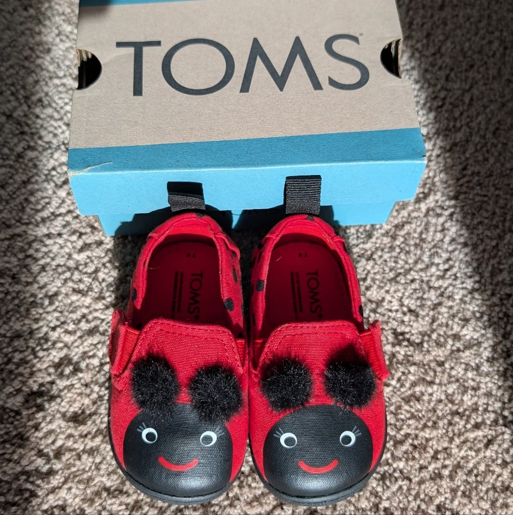 NIB TOMS Toddler Ladybug Shoes (Size 4)
